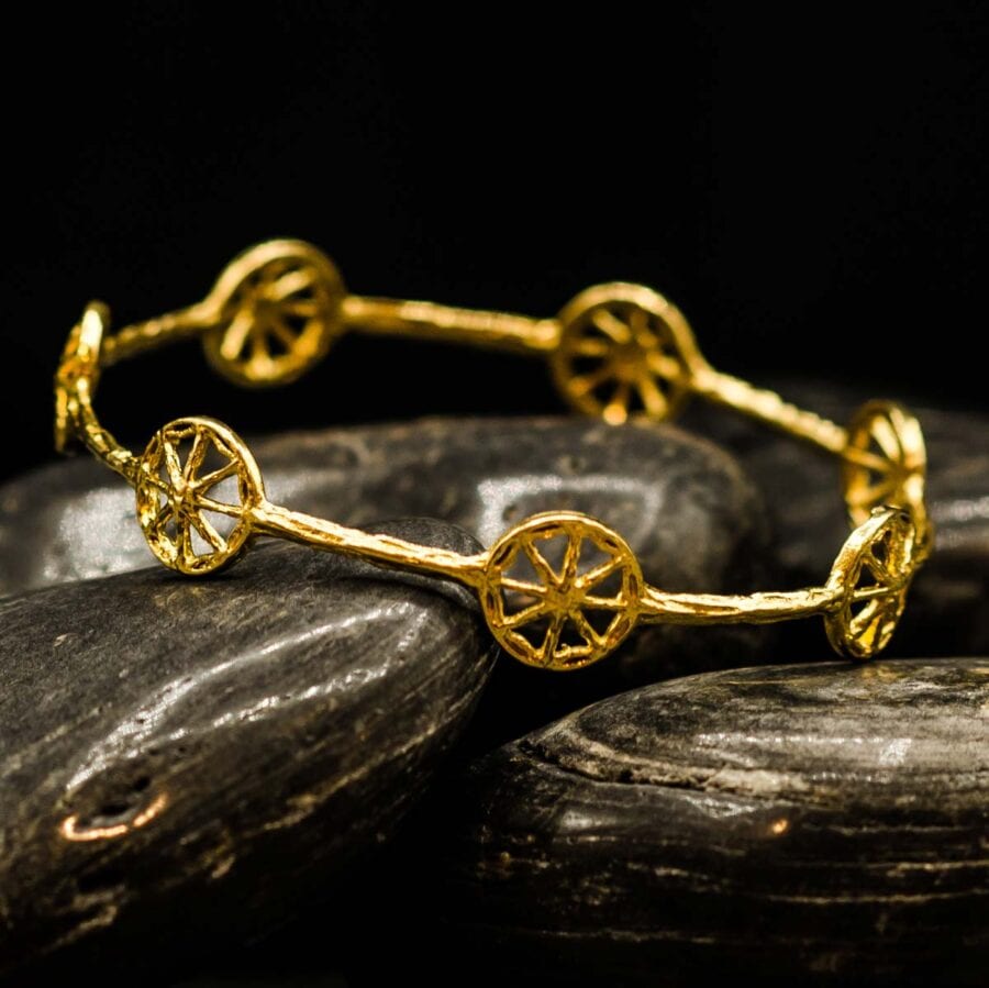 Unearthed Symbol Bangle in Gold